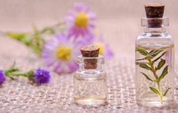 How To Use Essential Oils To Balance Your Chakras