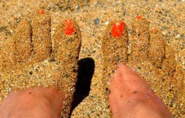 Why You Should Start Walking Barefoot