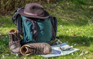 Disconnect To Reconnect: 5 Reasons To Hike
