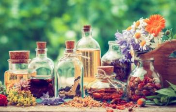Witchin’ In The Kitchen: Making Infused Oils For Medicine, Beauty, & Cooking