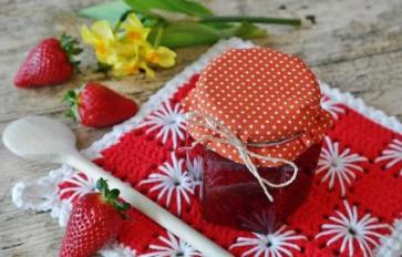 Summer Favorite: How To Make Strawberry Jam