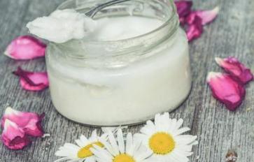 Ask A Practitioner: What’s So Great About Coconut Oil?