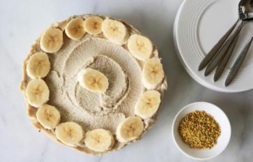 Decadent Raw Vegan Cashew Cheesecake With Bananas