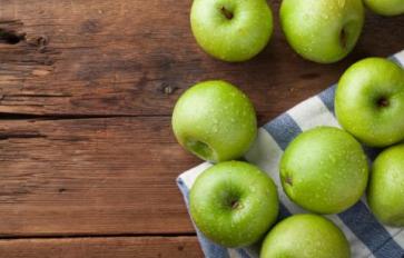 A Dozen Apple Varieties To Try This Fall