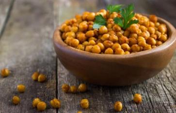 3 Creative, Vegan Recipes Featuring Chickpeas