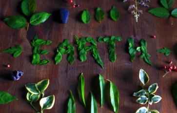 Happy Earth Day! 10 Ways To Reduce Your Carbon Footprint