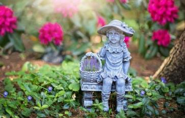 Organic Home Garden Series: 11 Essential Tips For The Summer Gardener
