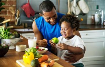 Mindful Nutrition: Teaching Kids Mealtime Mindfulness For Healthy Habits