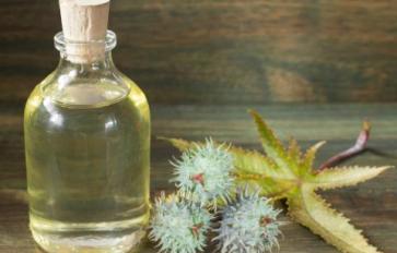 Try These Castor Oil Hair Masks For Healthy Locks