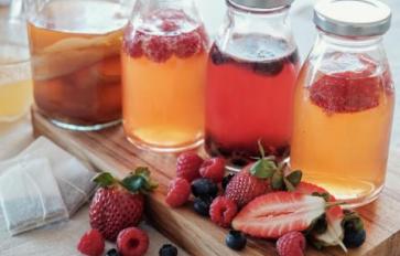 5 Healthy Reasons To Sip On Kombucha