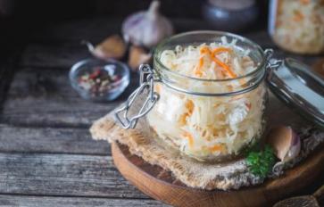 7 Powerful Plant-Based Probiotic Foods