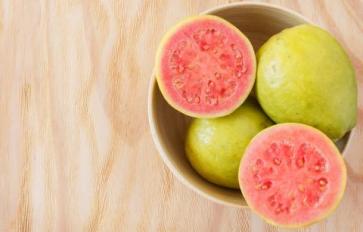 Superfood 101: Guava!