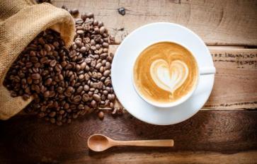 Give Coffee The Boot: 5 Healthy Alternatives For Your Old Cup of Joe